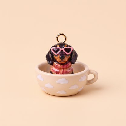 腊肠犬 – 粉色心形墨镜+粉色围巾 – 云朵茶杯 – 米色背景