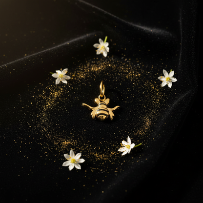 Bee Charm - Dark Velvet