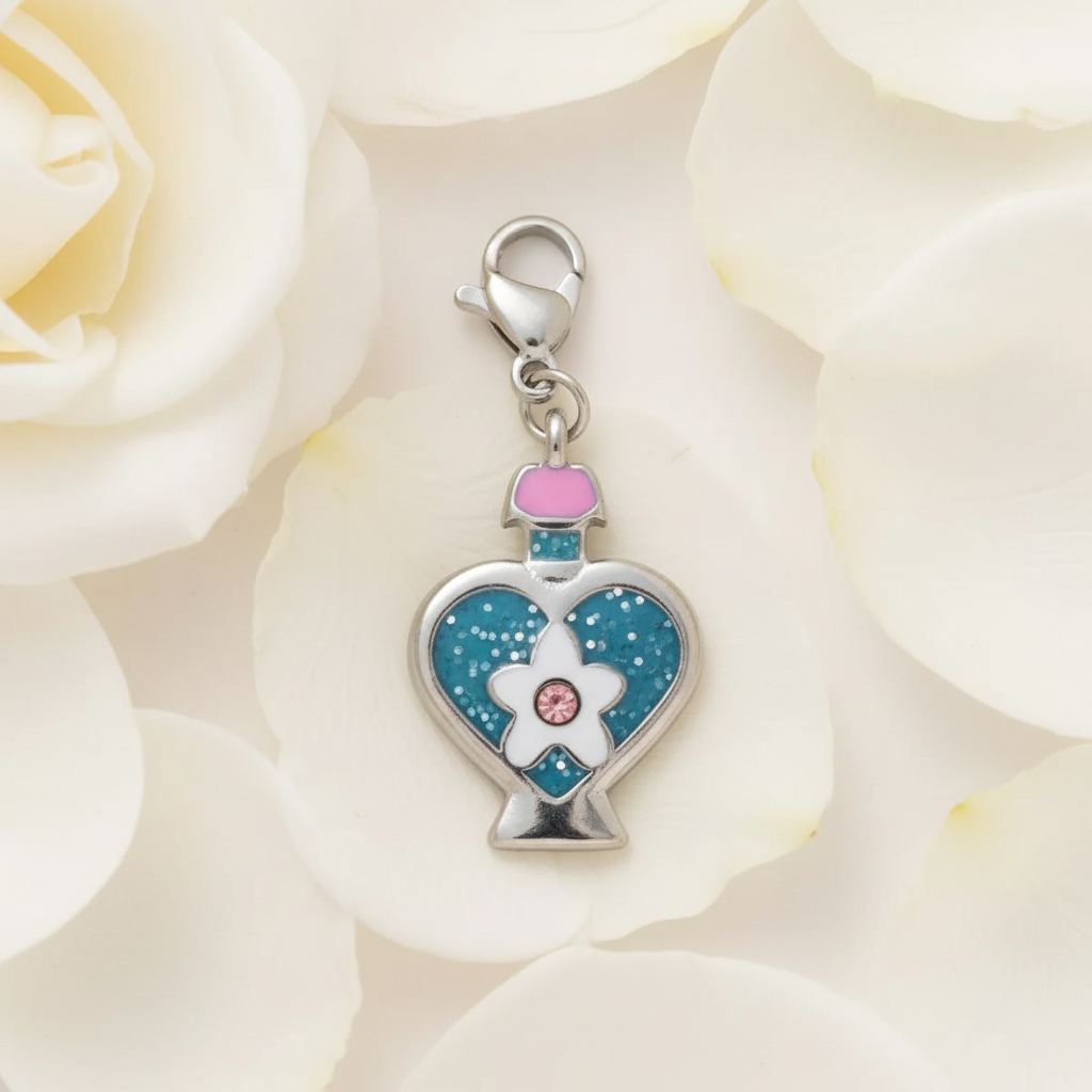 Heart Potion Charm - Soft Light