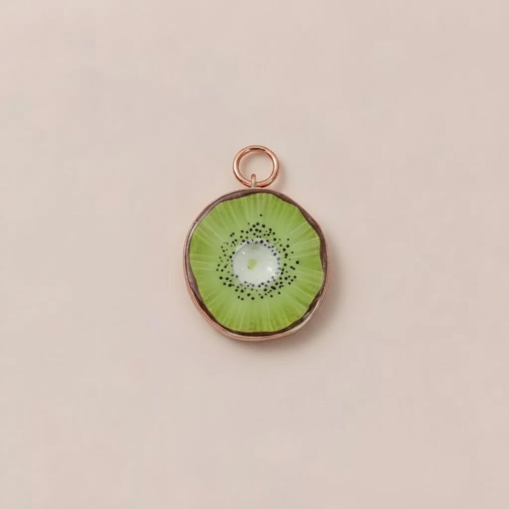 Kiwi Charm - Clean